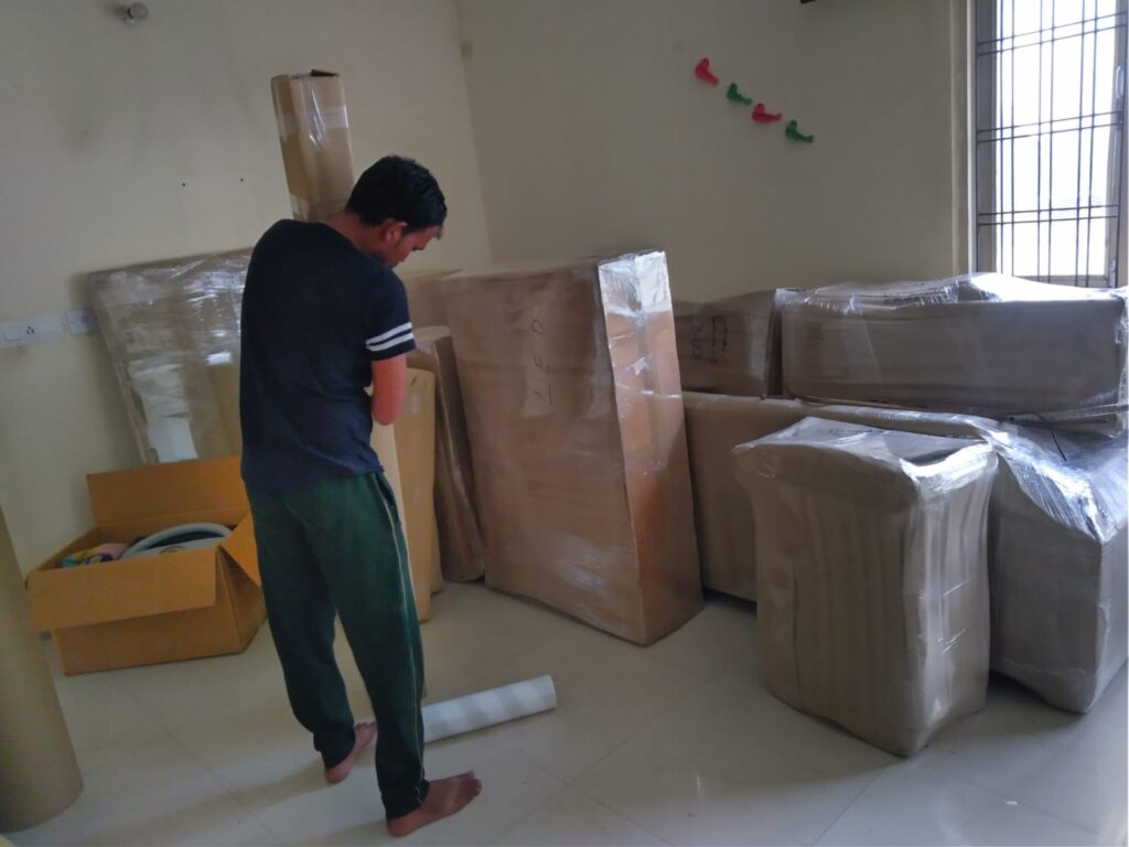 Image of Supporting Staff packing goods