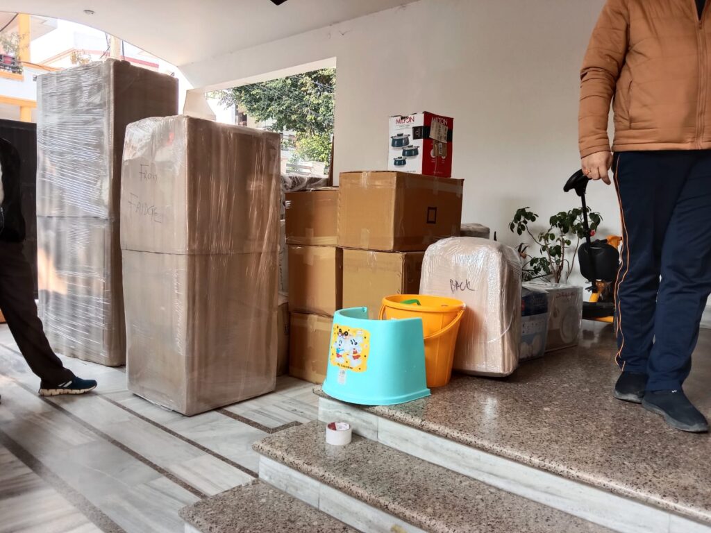 Packing Of Households(House Relocation)